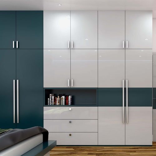 LAMINATES / PVC LAMINATES